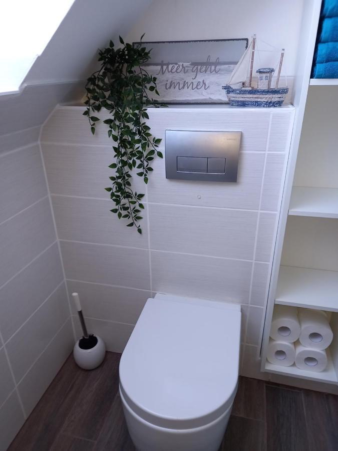 Ostsee Ferienwohnung Pelzerhaken ノイシュタット・イン・ホルシュタイン エクステリア 写真